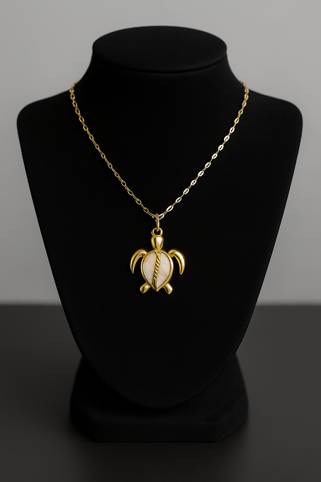 Collier CHELONIA